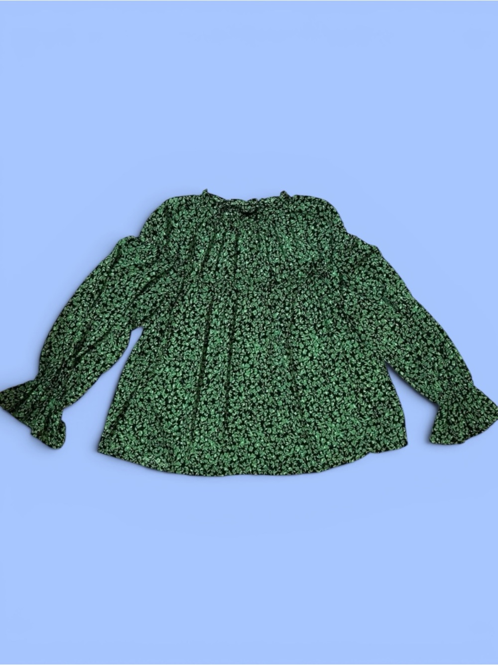 WHO WHAT WEAR Pullover Blouse Green Black  Sz L EUC $5 ADD ON with $15+ Bundle‎